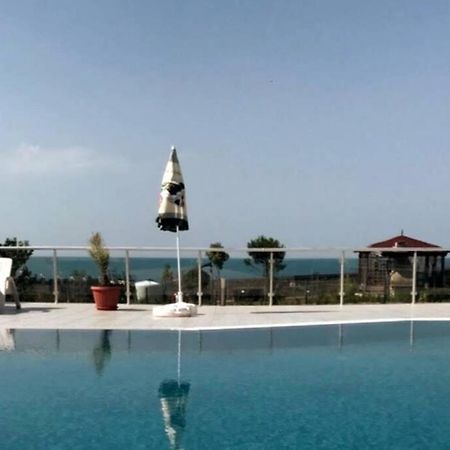 סינמורץ Seaview Dreamy Apartment With A Pool And Garden מראה חיצוני תמונה